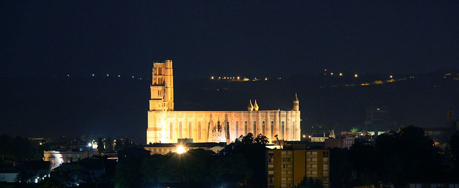 La Cathédrale Sainte Cécile d'Albi de nuit par Loïc Bourniquel